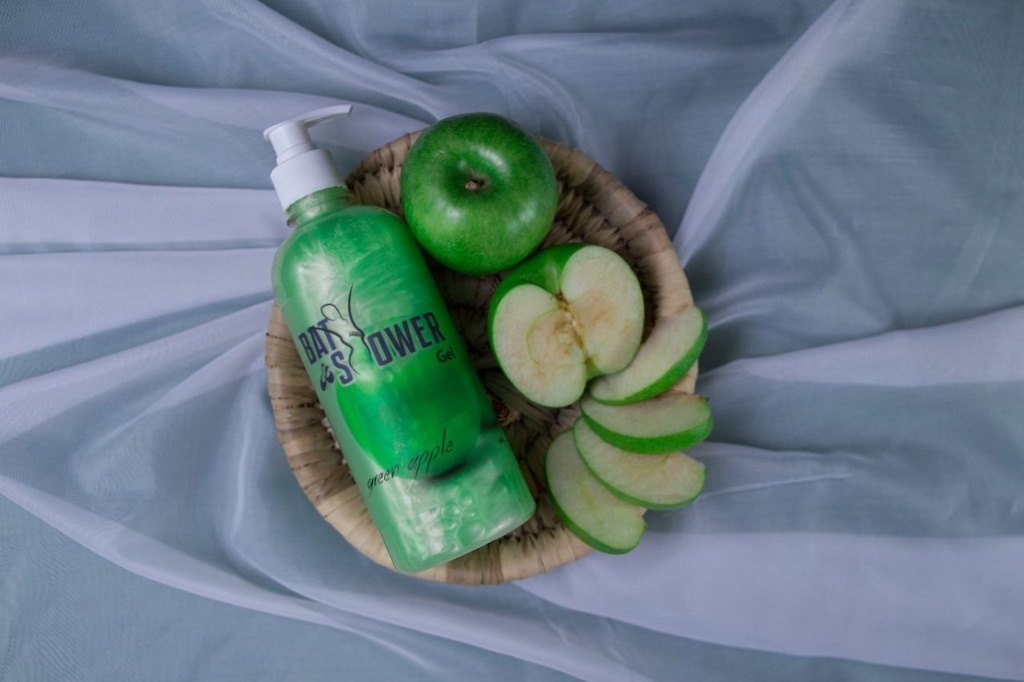 Bath & Shower Gel – 4-Bottle Offer